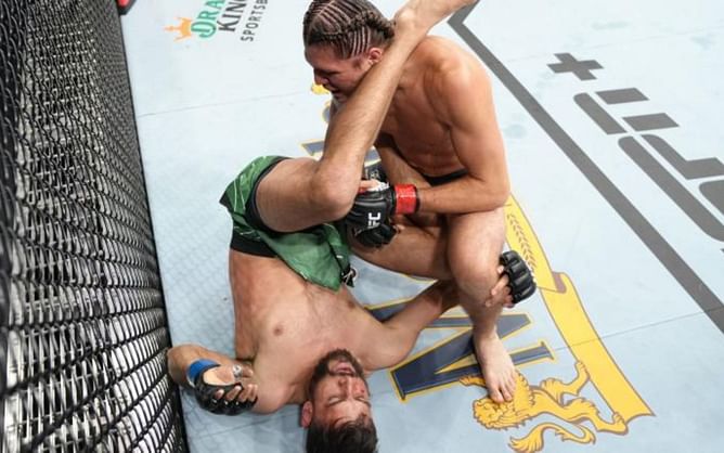 "He tapped once" - Yair Rodriguez reveals he only let go of the arm bar as he felt Brian Ortega tapping