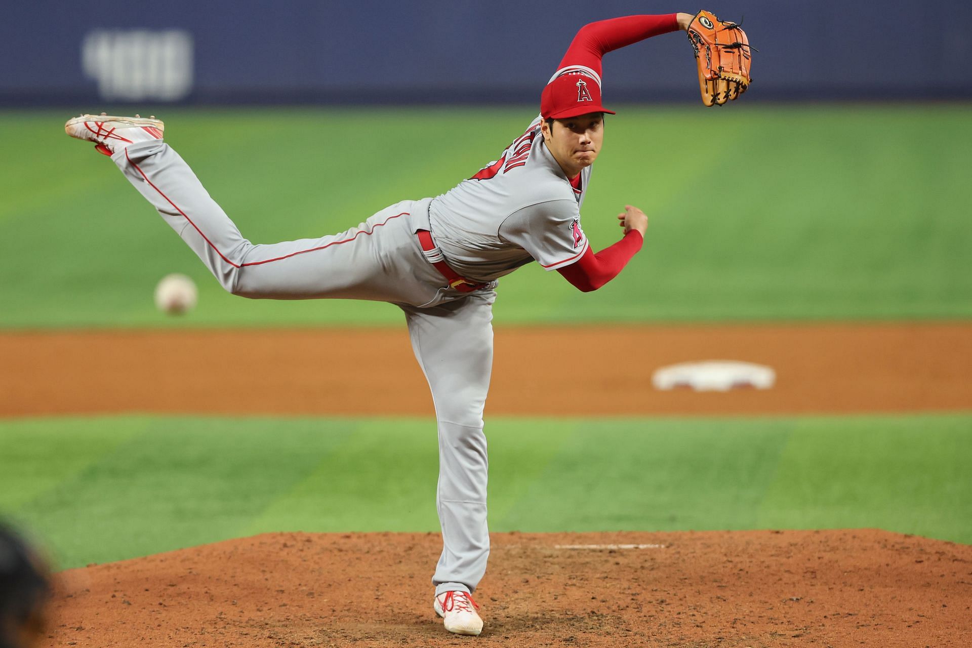 Ohtani pitches during tonight&#039;s Los Angeles Angels v Miami Marlins game.