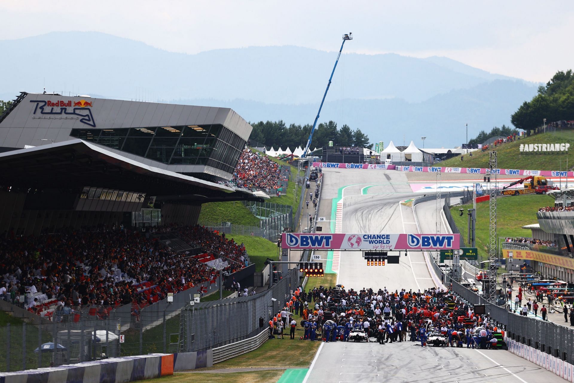 A general view of the grid at the 2021 Grand Prix of Austria