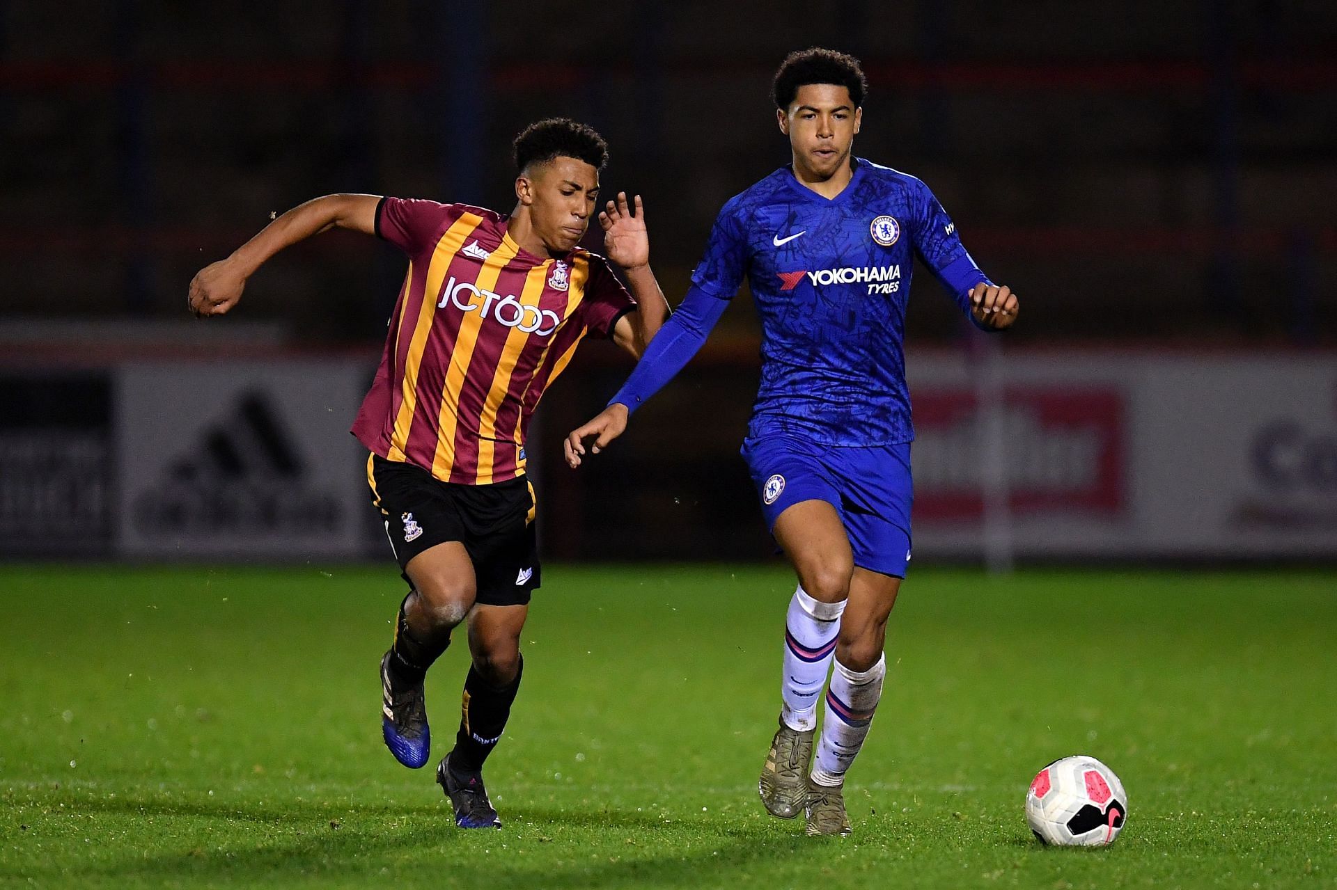 Levi Colwill (R) in action against against Bradford City