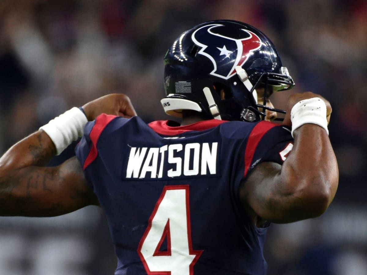 Deshaun Watson leads Texans to 13-9 win