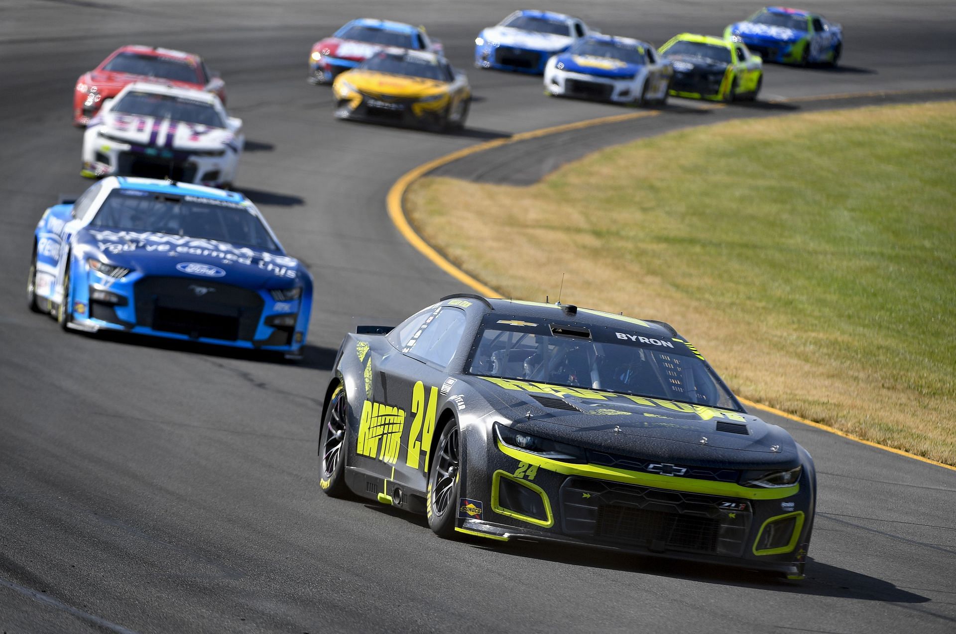 William Byron drives during the 2022 NASCAR Cup Series M&amp;M&#039;s Fan Appreciation 400 at Pocono Raceway in Long Pond, Pennsylvania. (Photo by Logan Riely/Getty Images)