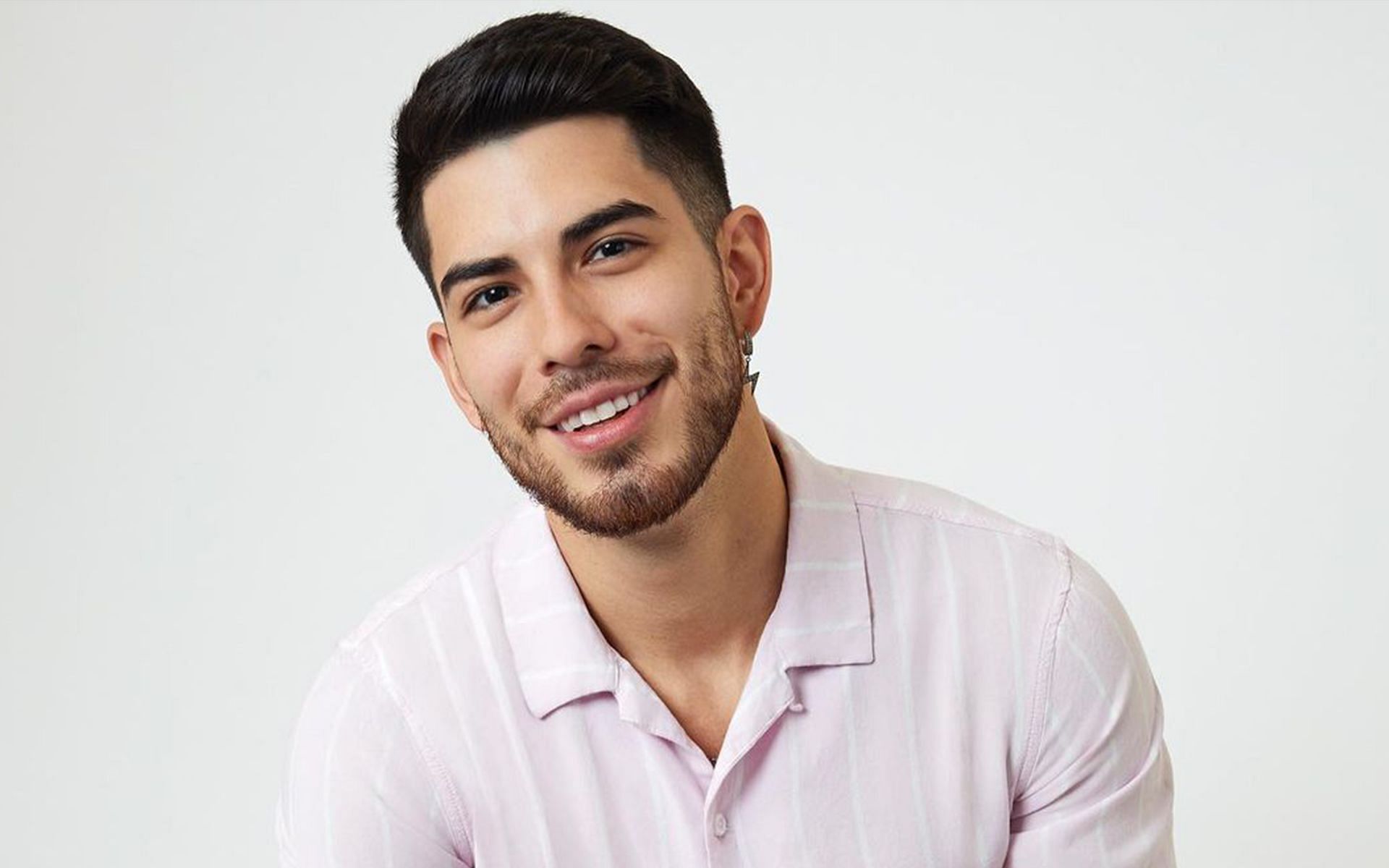 Alec Julian Garza from The Bachelorette season 19 (Image vai Instagram/@alecjuliangarza)