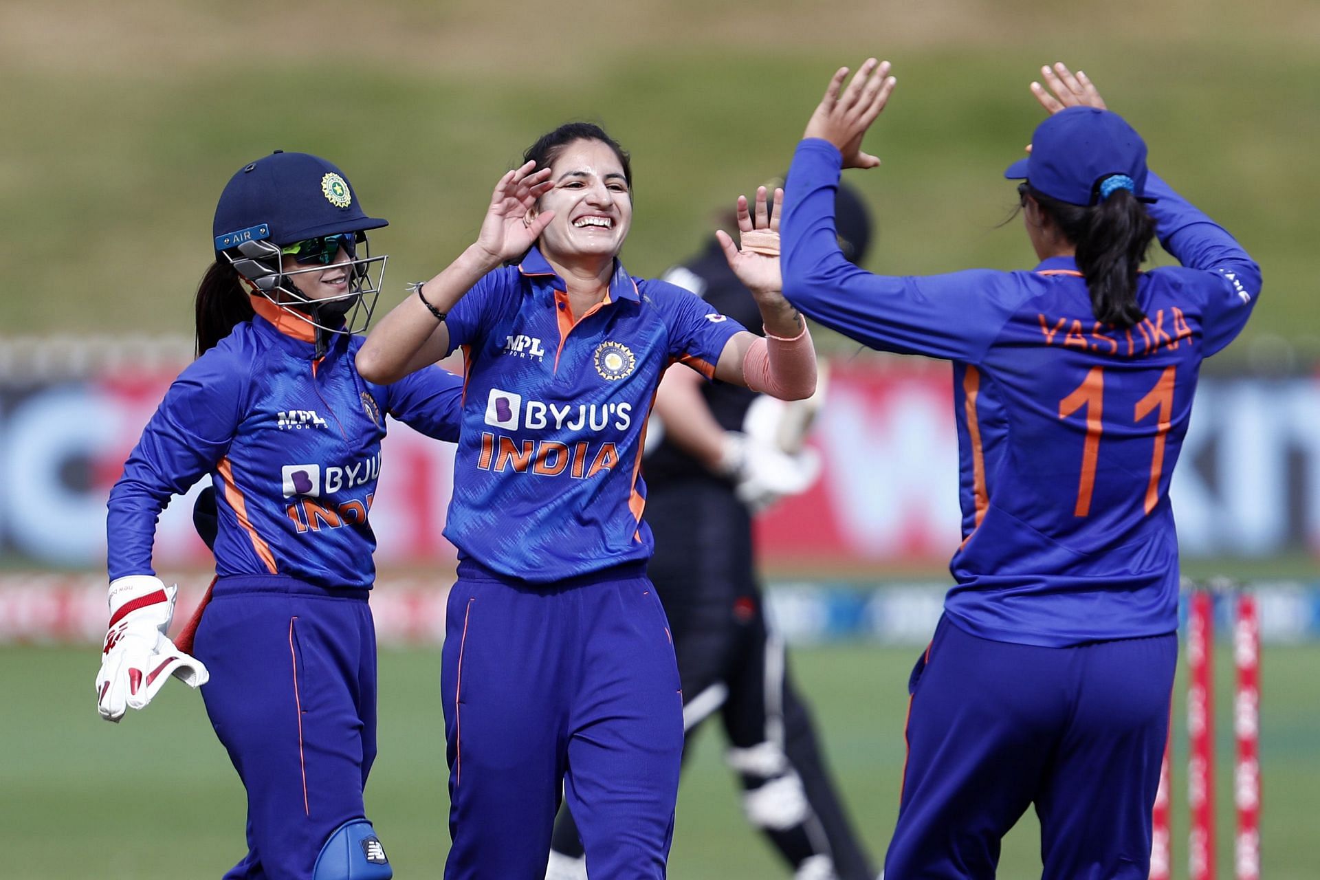 Renuka Singh in action - New Zealand v India - 3rd ODI