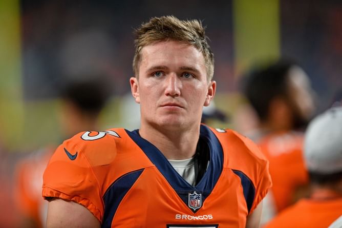 "Says the person about to watch 17 games of Drew Lock at QB" - US Open's Twitter handle savagely destroys Seattle Seahawks fan mocking tennis