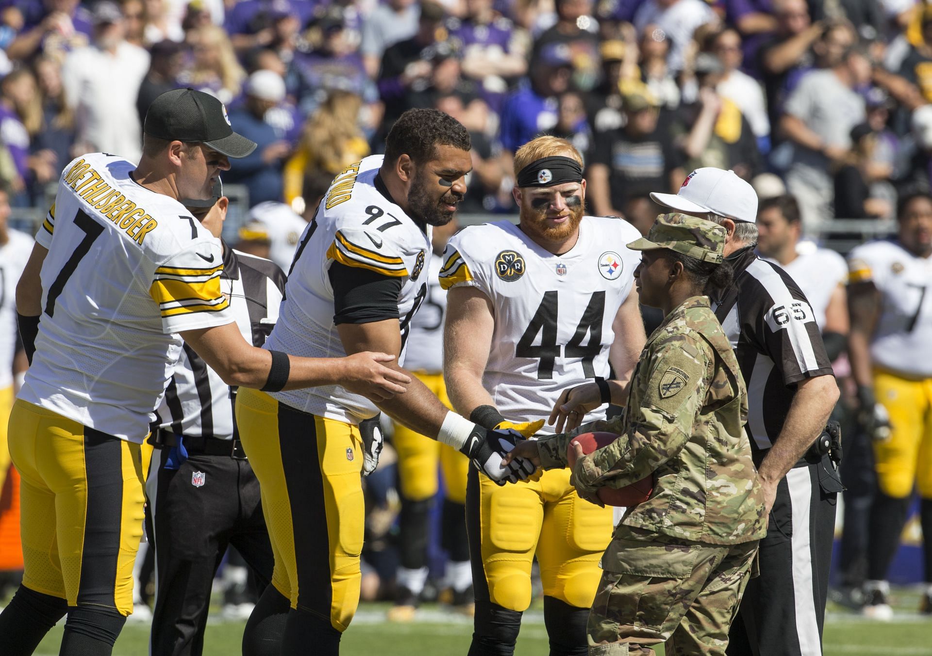 Pittsburgh Steelers v Baltimore Ravens