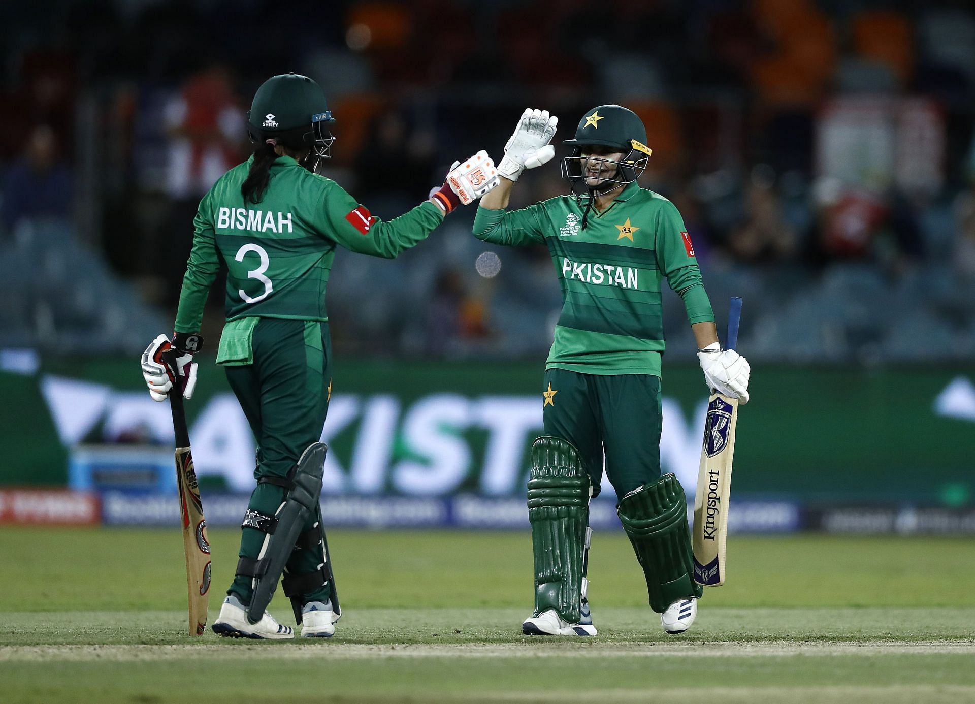 Pakistan will hope to get their first win of the tri-series against Ireland.