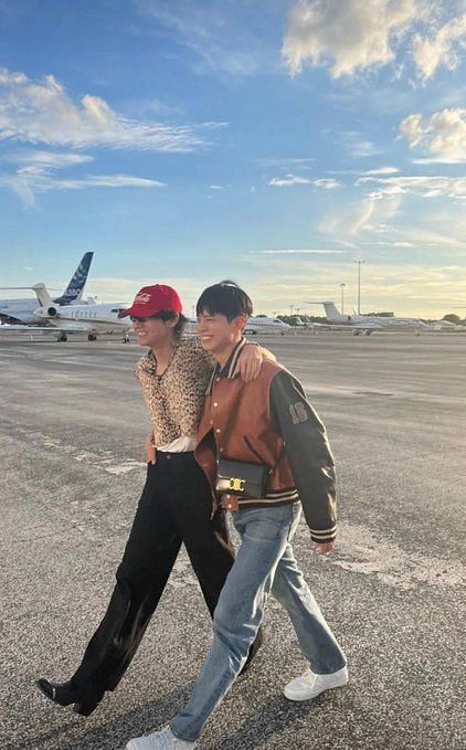 BTS's V, Park Bo Gum, And BLACKPINK's Lisa Are All Smiles As They Head To  France For Fashion Show
