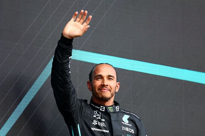 "He has been a tremendous driver, and a legend of our sport" - Fernando Alonso calls it a 'pleasure' to share some time with Lewis Hamilton at McLaren
