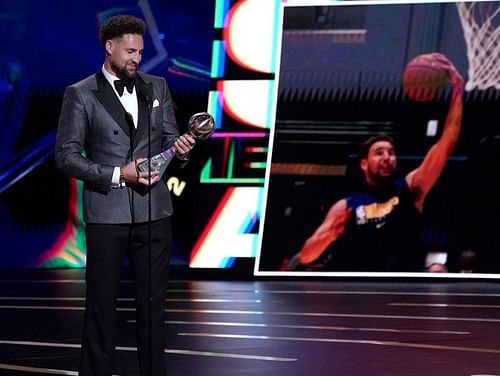 Klay Thompson wins the ESPYs Comeback Athlete of 2022. [Photo: Yahoo! Sports]