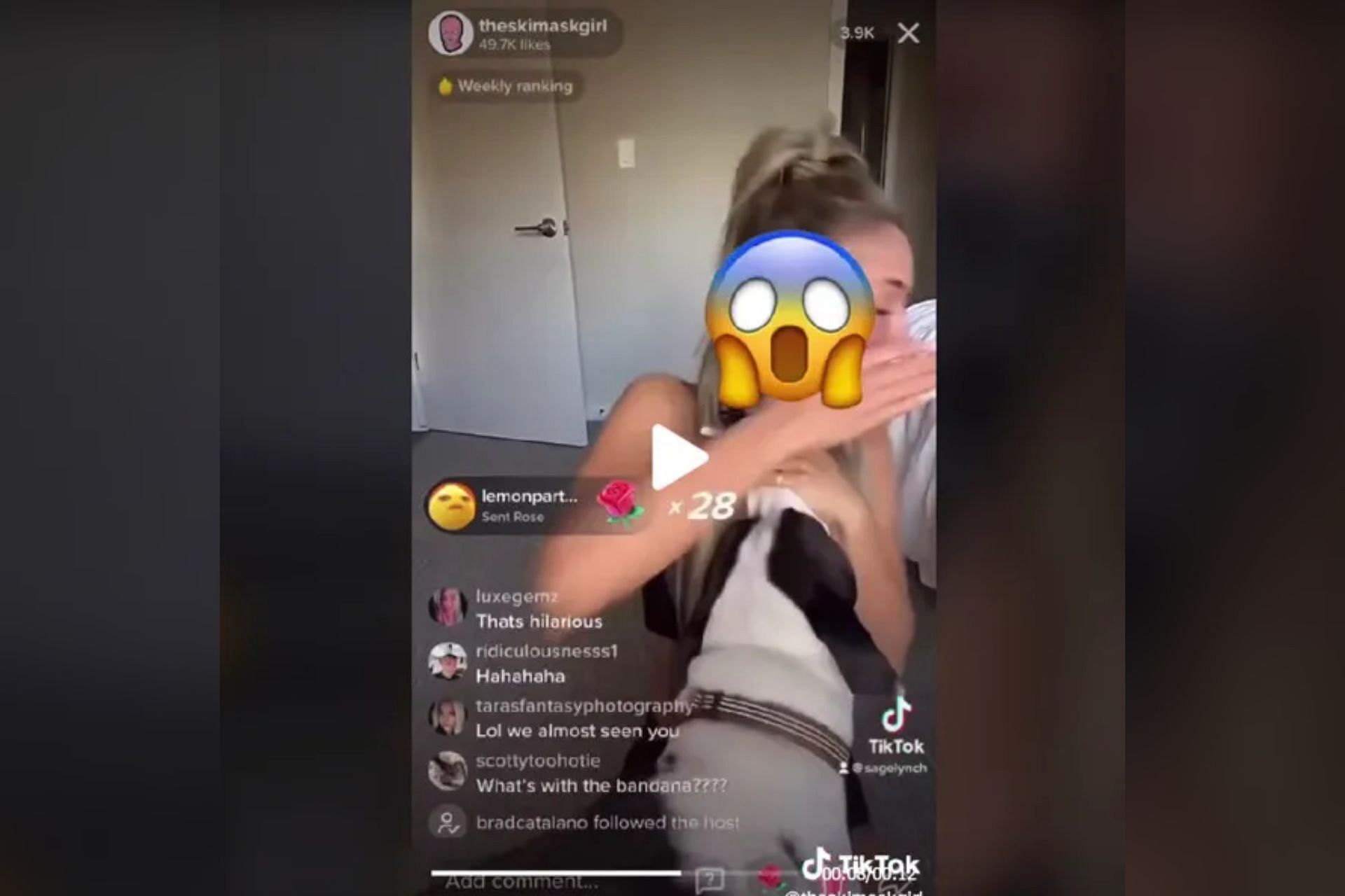 TheSkiMaskGirl accidental face reveal (Image via TheSkiMaskGirl TikTok)