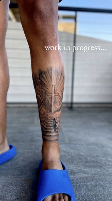 Chiefs Training Camp Patrick Mahomes shows new leg tattoo