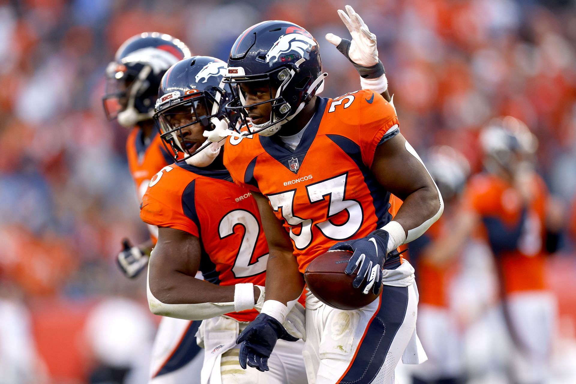 Broncos rushing attack breaks out in Dallas as Javonte Williams notches  first 100-yard game