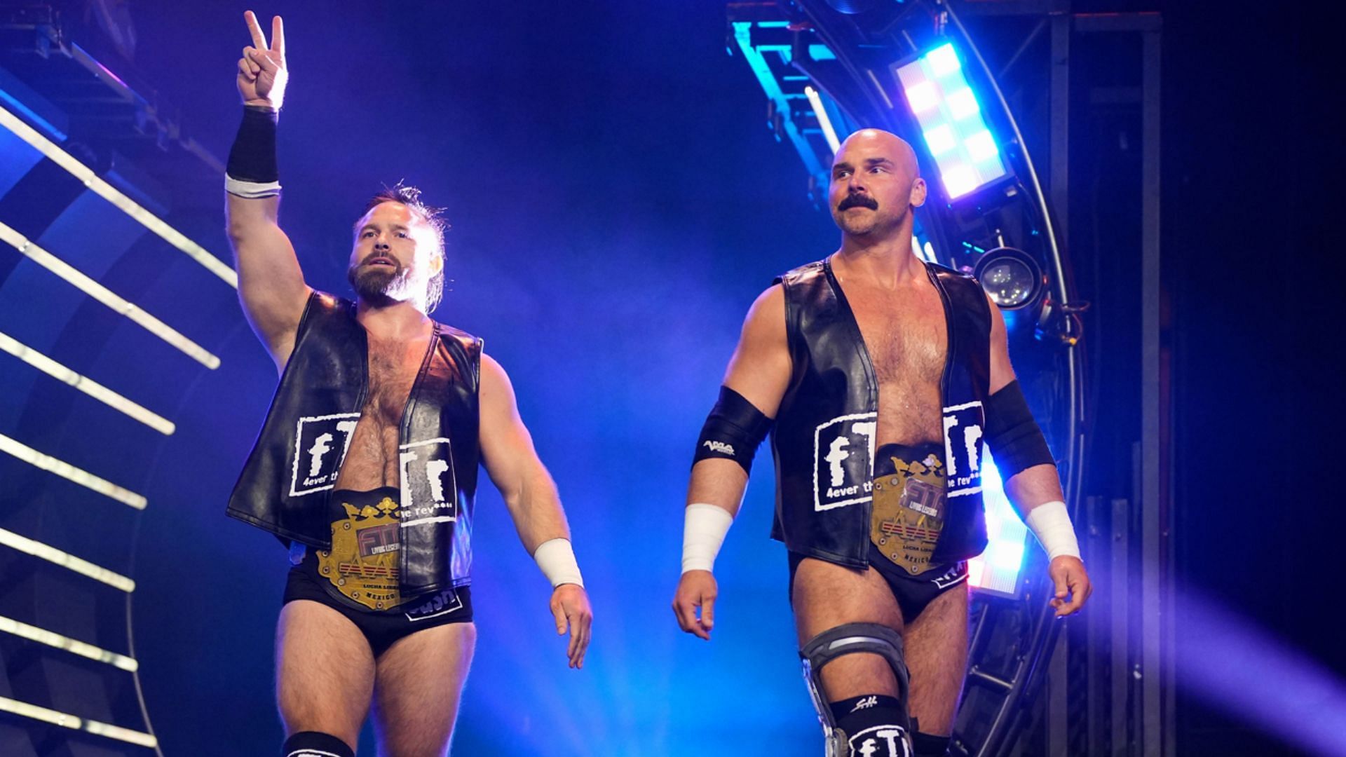 Former WWE personality says FTR are the best tag team