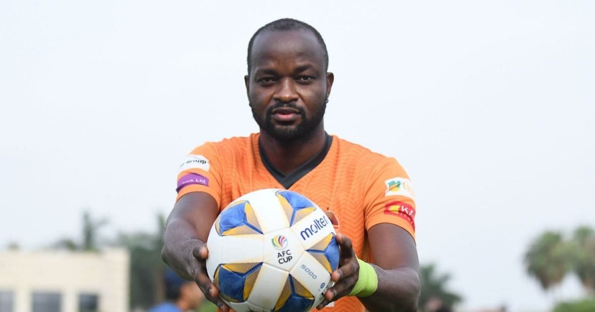 David Simbo: The wall of Neroca