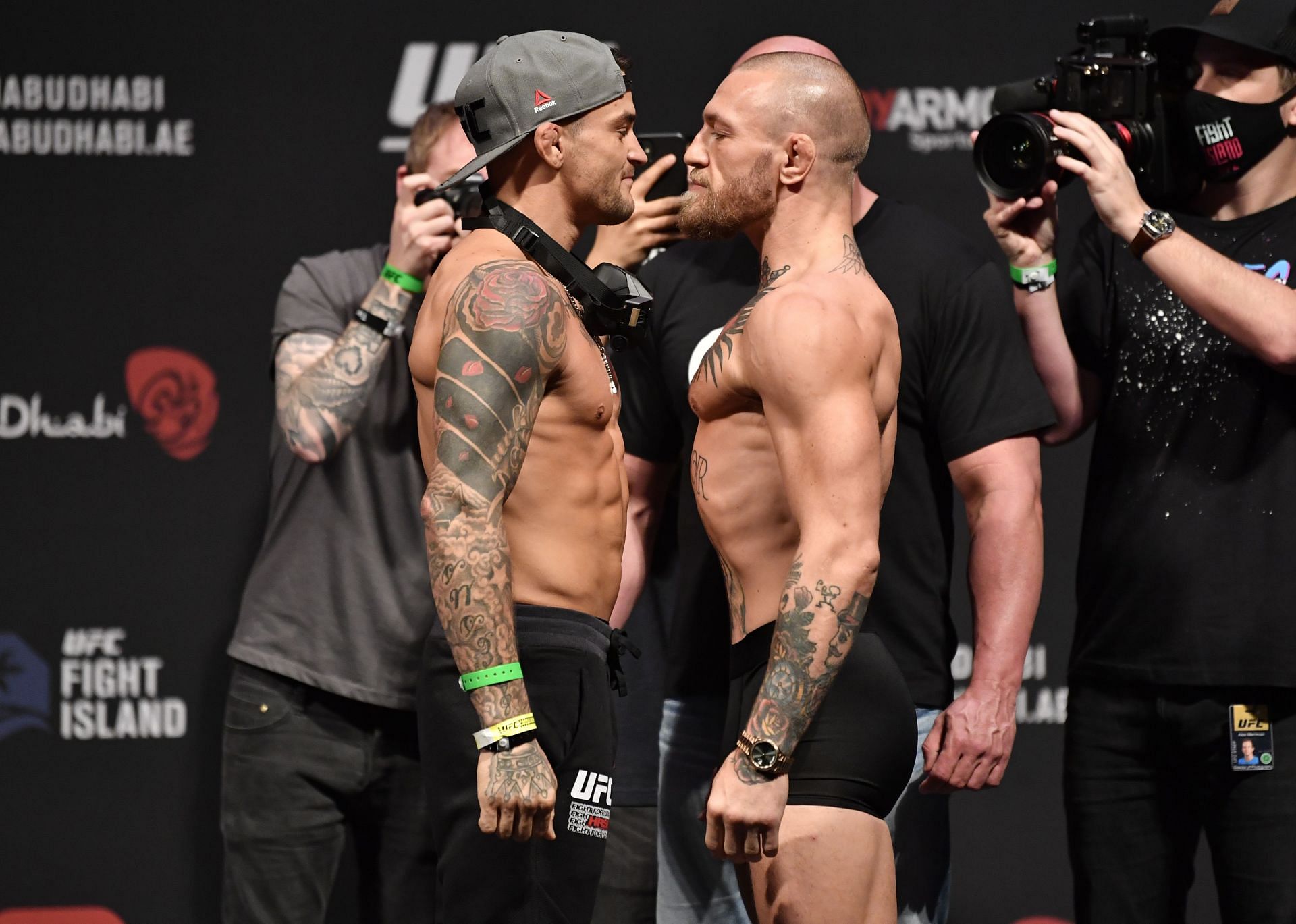 UFC 257: Dustin Poirier vs. Conor McGregor: Weigh-Ins