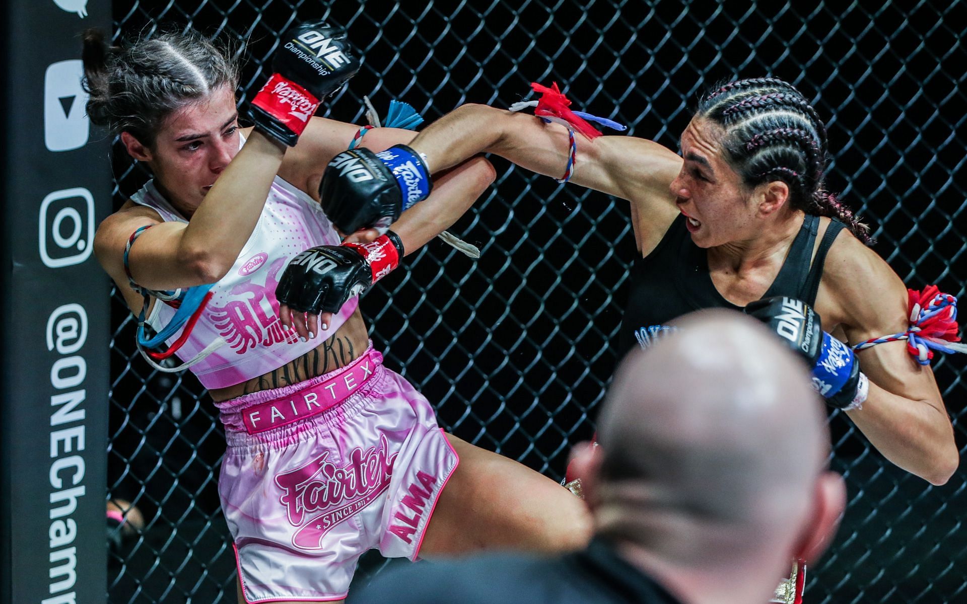 Janet Todd (right) and Alma Juniku (left). [Photo ONE Championship]