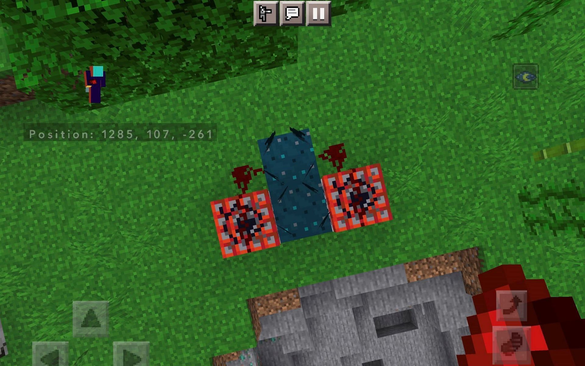 This TNT and sculk sensor bomb is extremely difficult to defuse in Minecraft 1.19 (Image via u/maxiface Reddit)