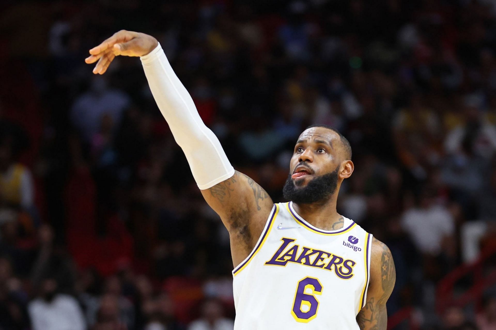 LeBron James ridiculed for stat padding on several occasions last season. [Photo: Lake Show Life]