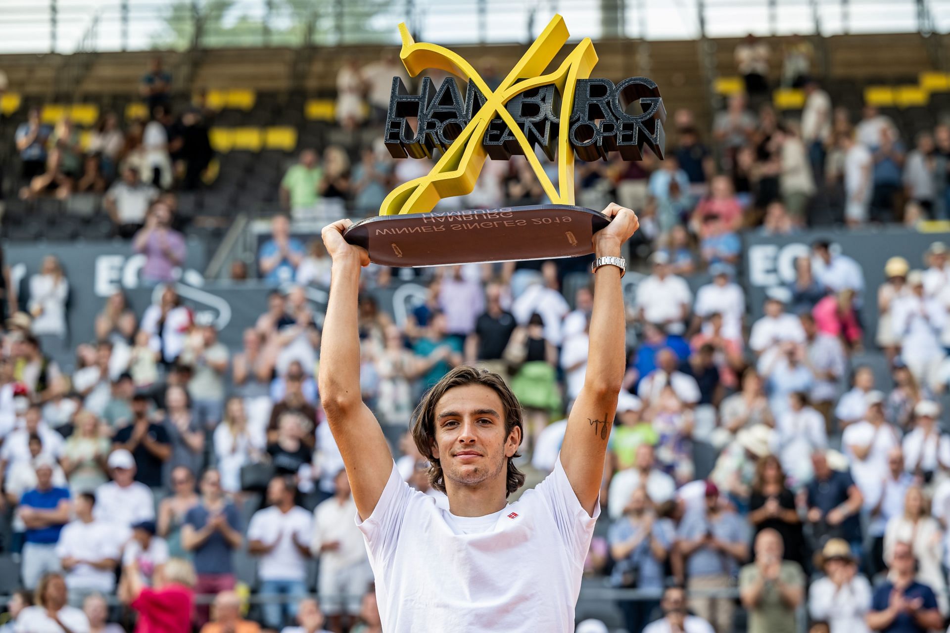 Lorenzo Musetti recorded his third Top-10 win on the ATP Tour on Sunday