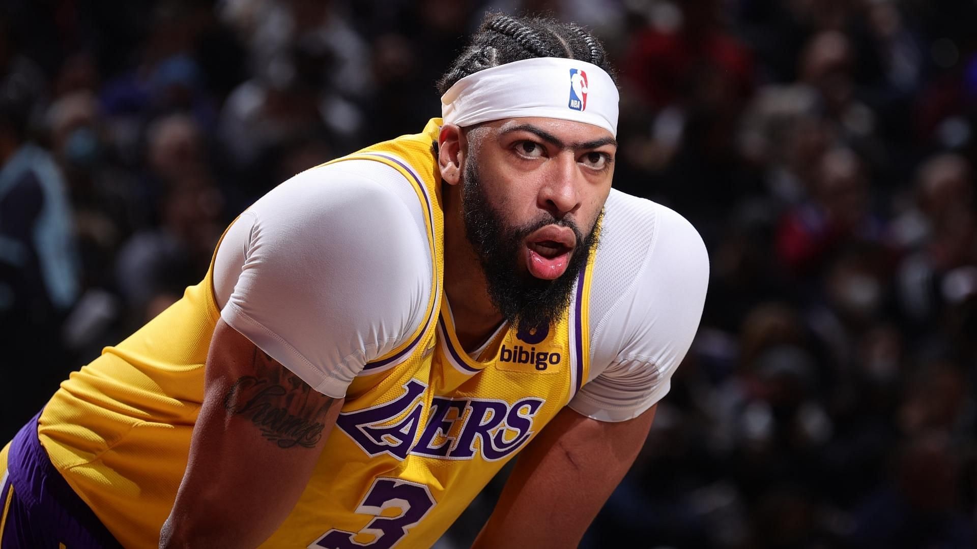 The LA Lakers will need an in-form Anthony Davis to have a chance of entering the playoffs next season. [Photo: Sporting News]