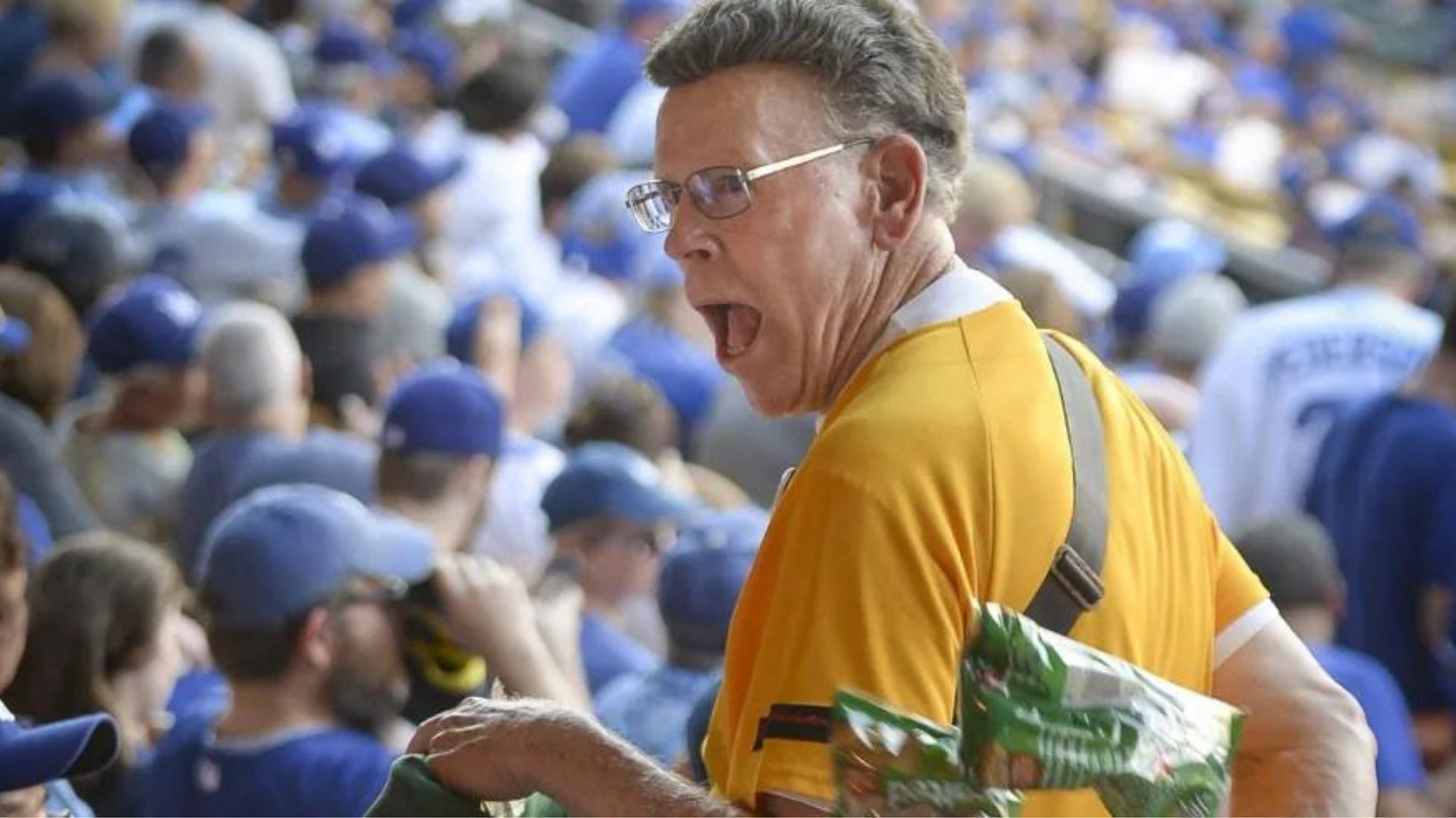 Owens selling peanuts at Los Angeles Dodgers Stadium