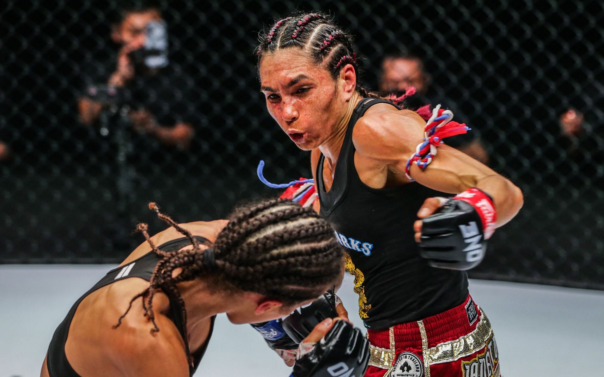 Janet Todd secures her second world title after beating Lara Fernandez. [Photo ONE Championship]
