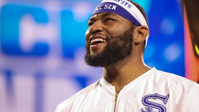 "Did they follow us all the way out here?" - Angelo Dawkins on scary fan incident