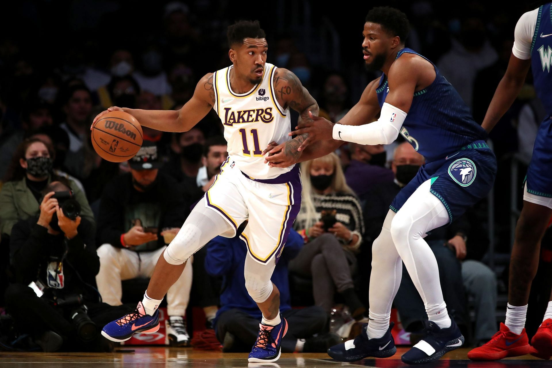 Malik Beasley taking on Malik Monk (#11 of the LA Lakers) during the 2021-22 regular season