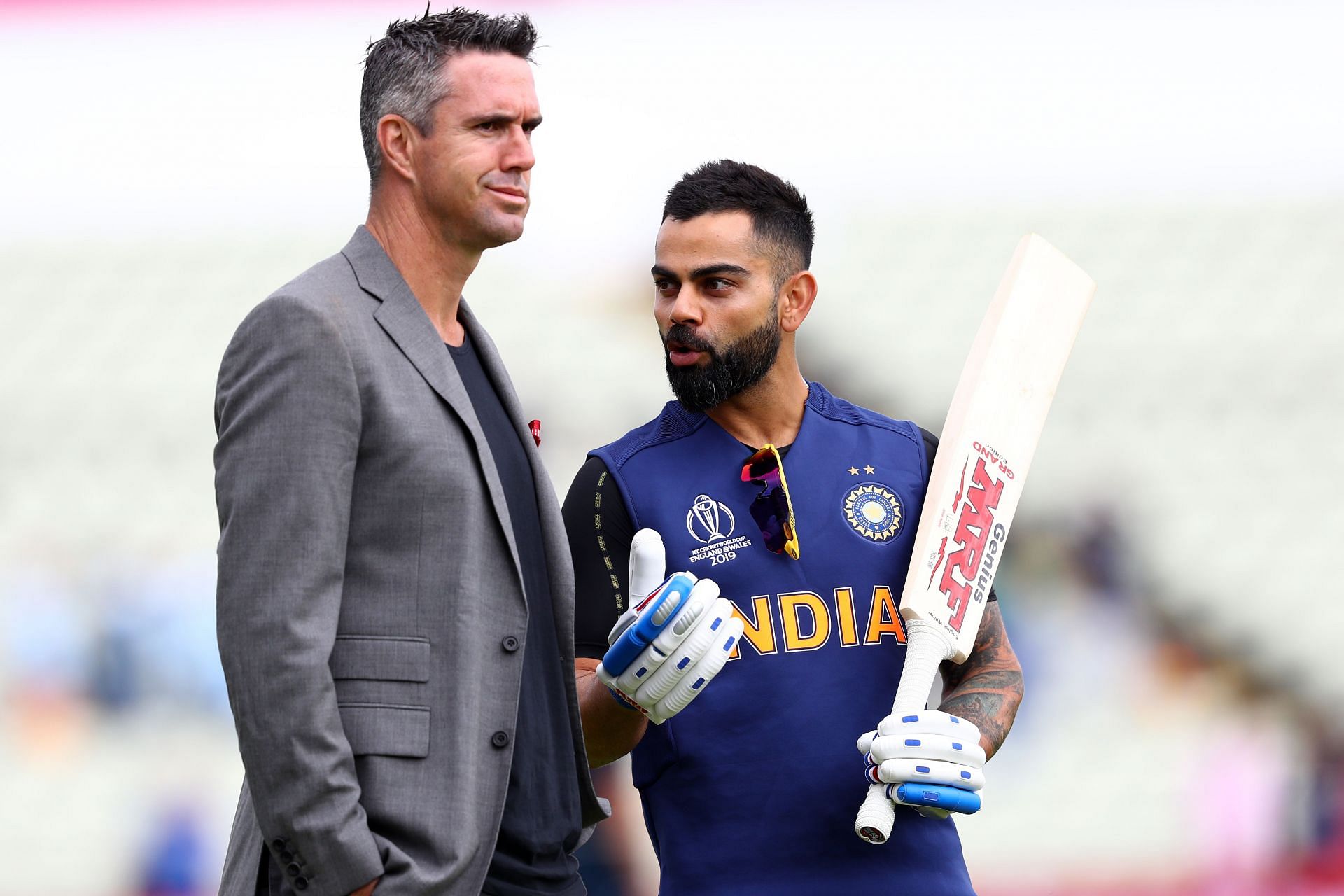 Kevin Pietersen (L) and Kohli had a chat during the 2019 Cricket World Cup (Image: Getty)
