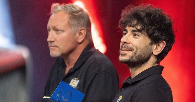 "Horrible sh*t on AEW" - WWE Legend blasts Tony Khan's company for giving creative freedom to its talents