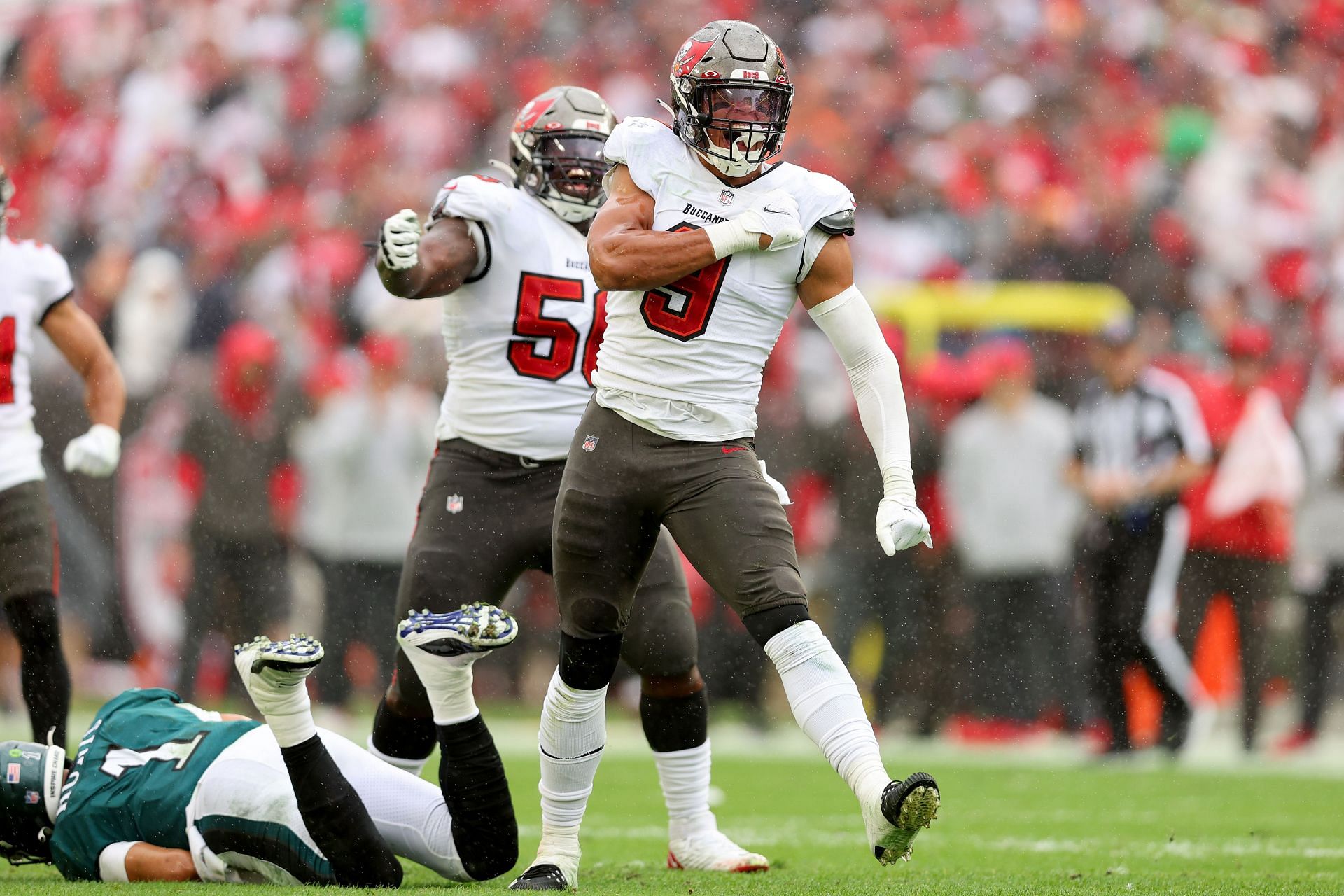 Tampa Bay Buccaneers OLBs Shaq Barrett, Jason Pierre-Paul to sit