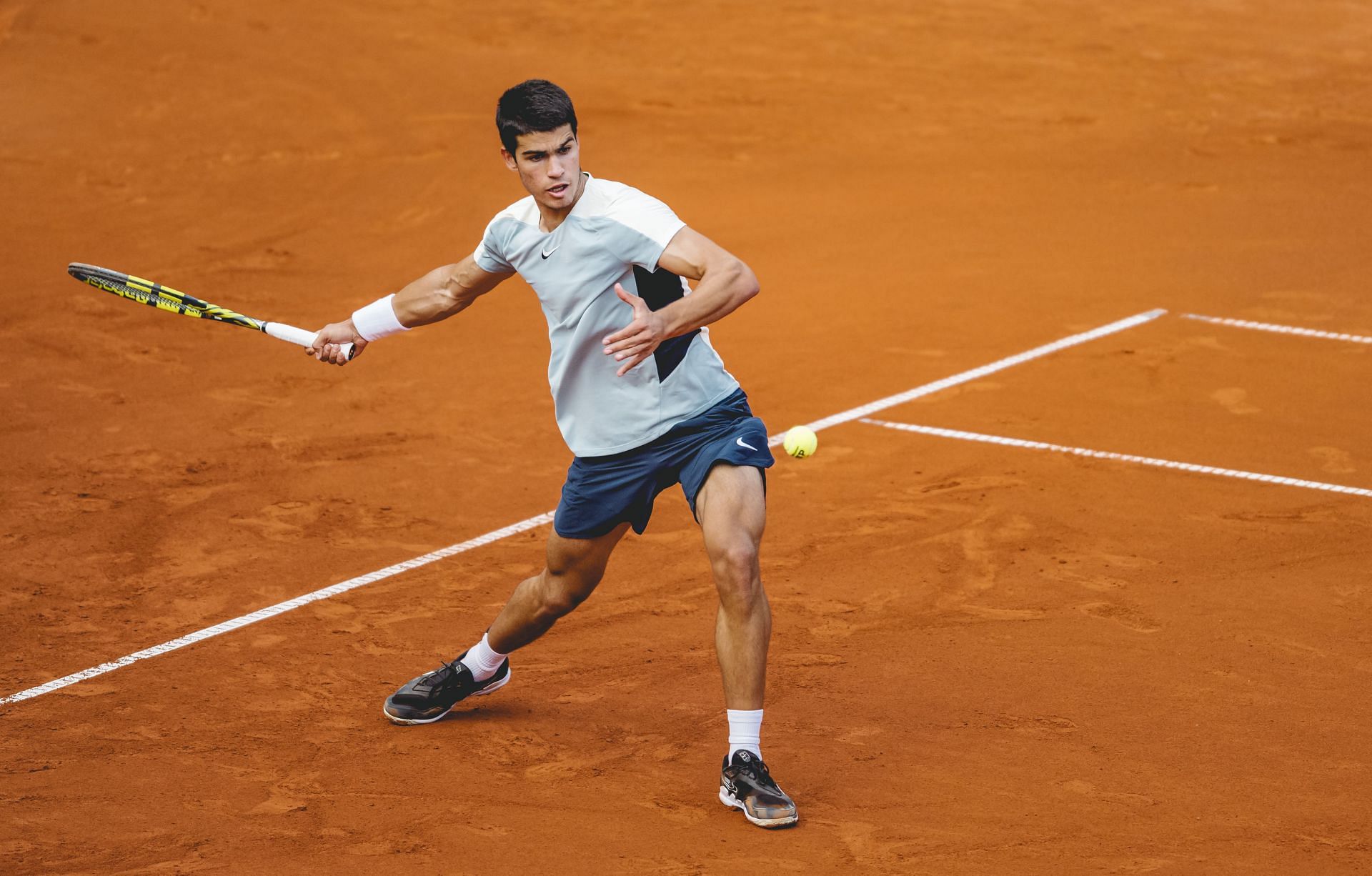Carlos Alcaraz becomes the first player to reach the final of three ATP 500 tournaments before his 20th birthday