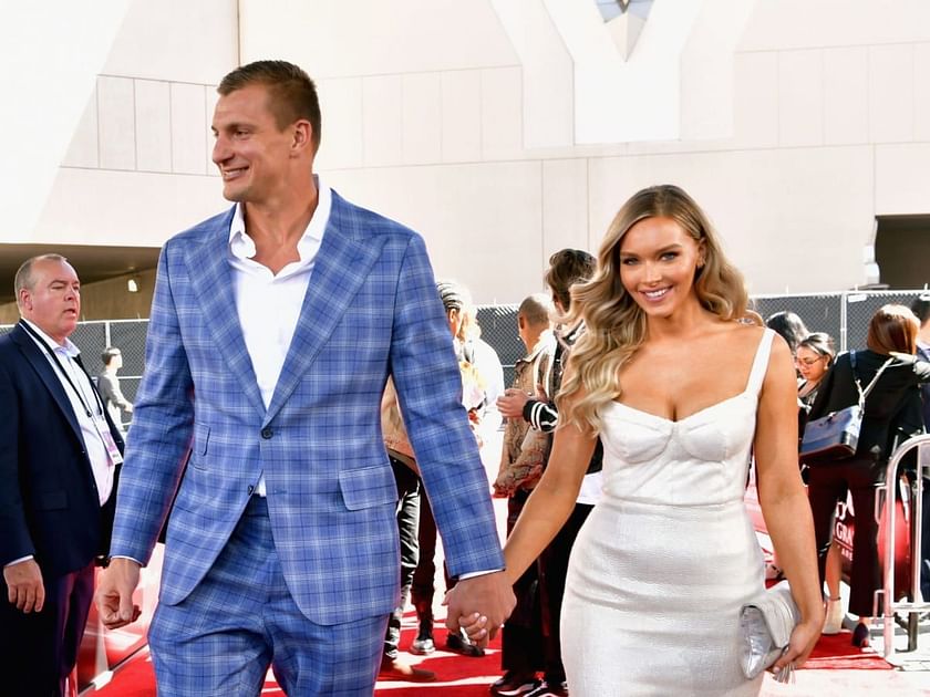 NFL fans on Rob Gronkowski GF predicting his NFL return