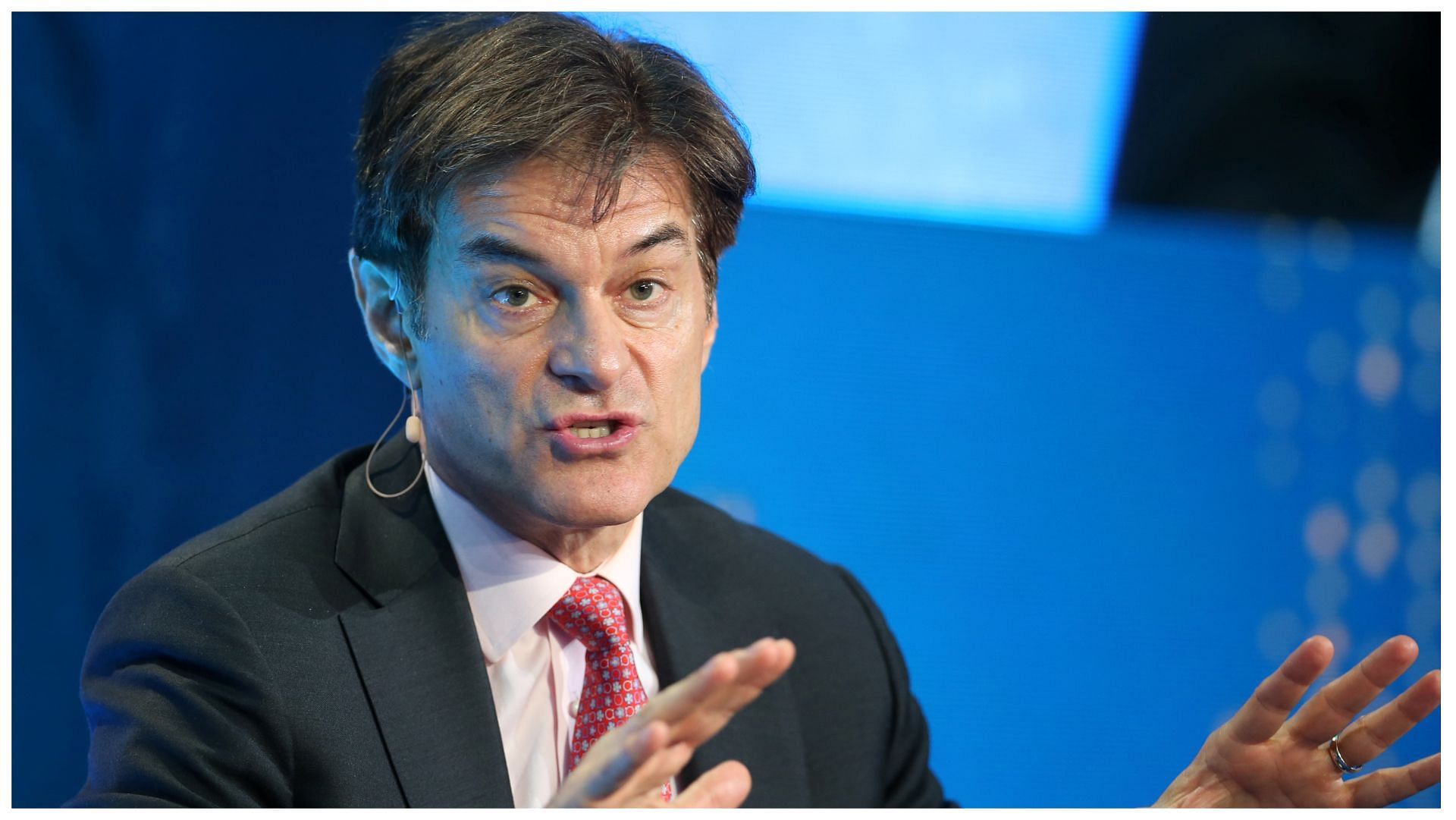 Celebrity physician and talk show host Dr. Oz is running for Senate in Pennsylvania as a Republican Candidate (image via Reuters)