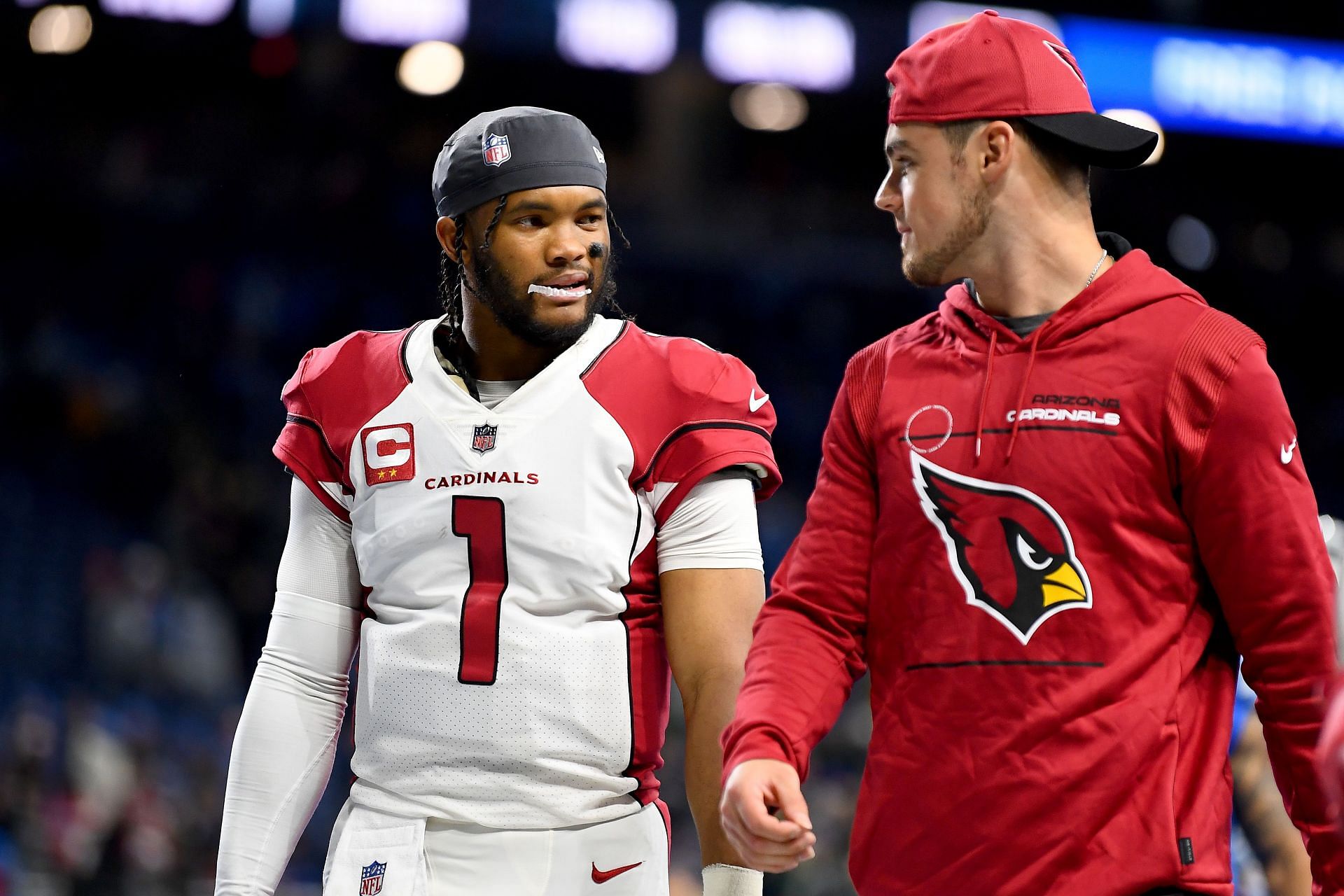 Kyler Murray (in white jersey)