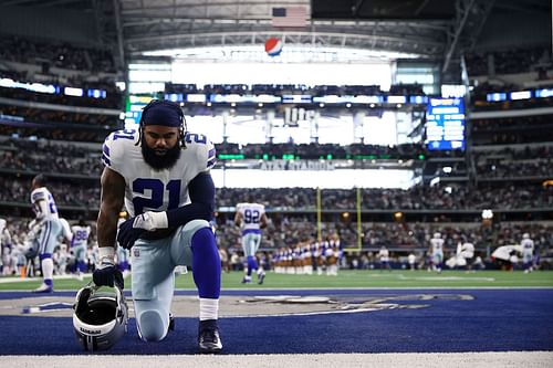 Dallas Cowboys running back Ezekiel Elliot before a game against the Arizona Cardinals