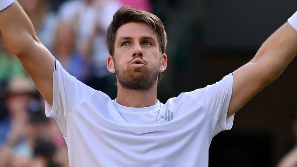 Cameron Norrie made a few costly mistakes in the seond set to allow Novak Djokovic to bounce back
