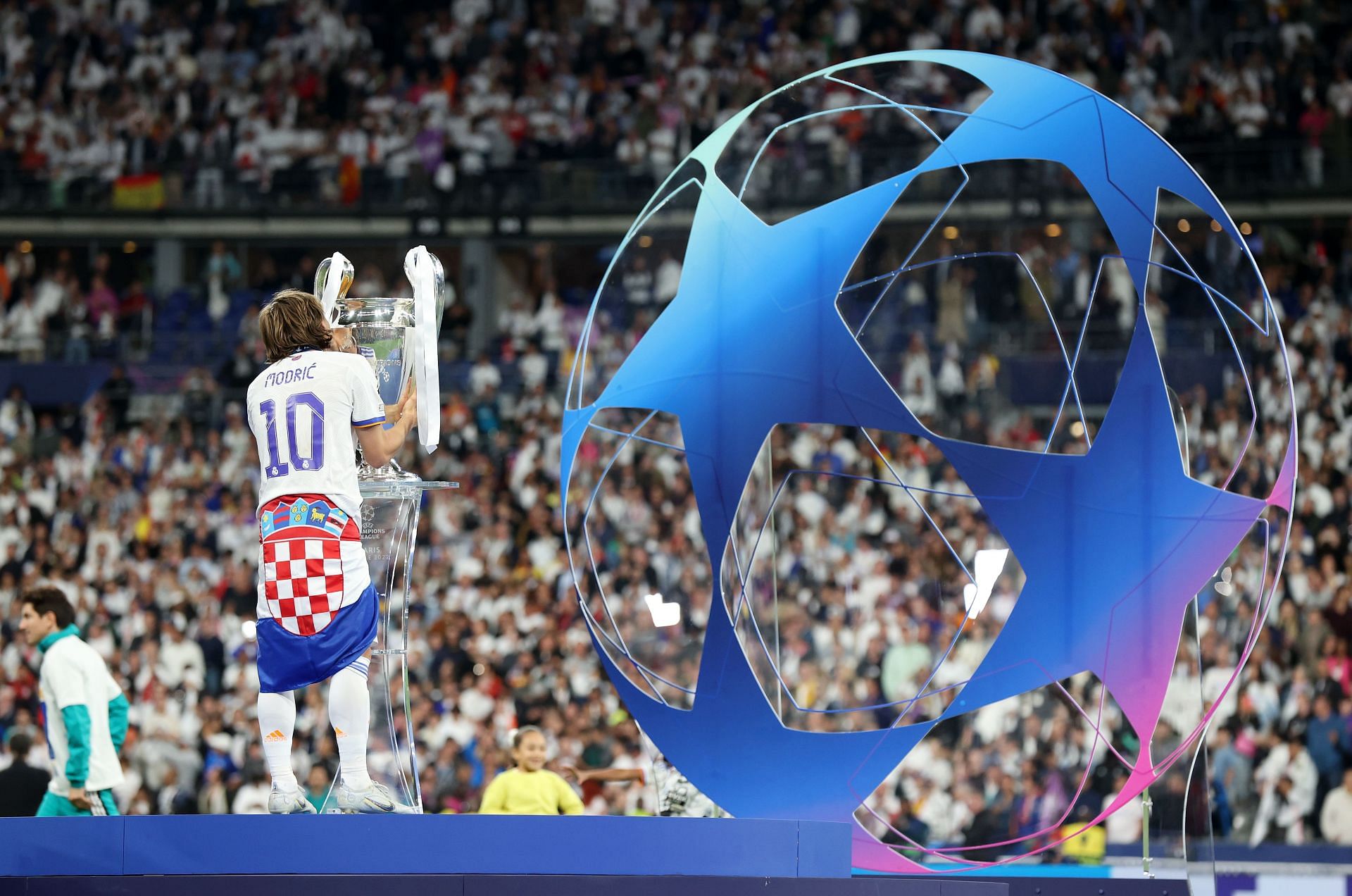 Luka Modric kisses Champions League trophy