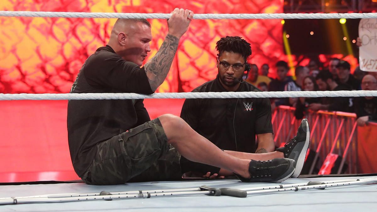 Randy Orton was struggling to get inside the ring