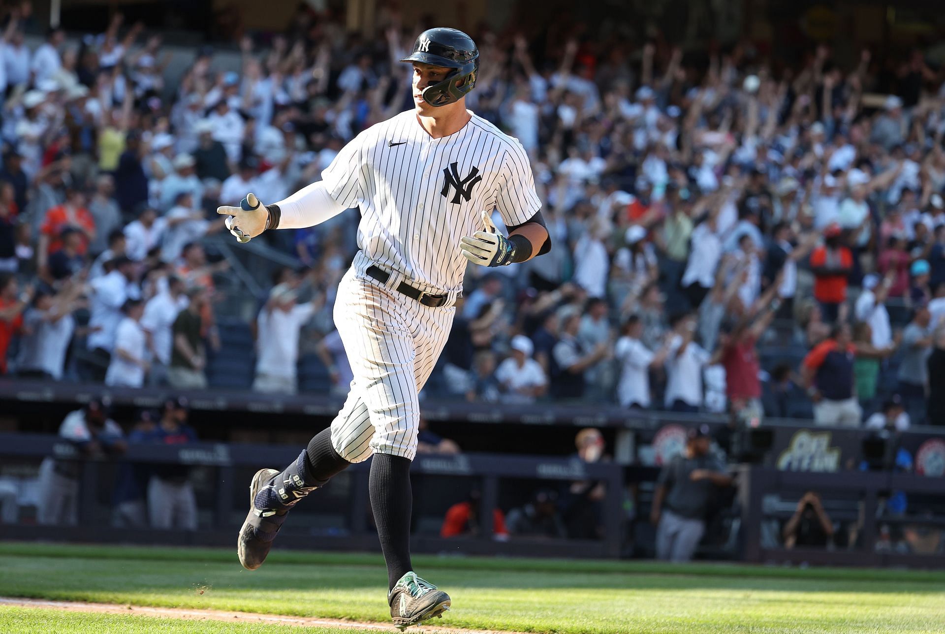 Aaron Judge of the New York Yankees hits a walk-off tenth inning