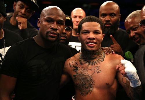 Floyd Mayweather (left) and Gervonta Davis (right).