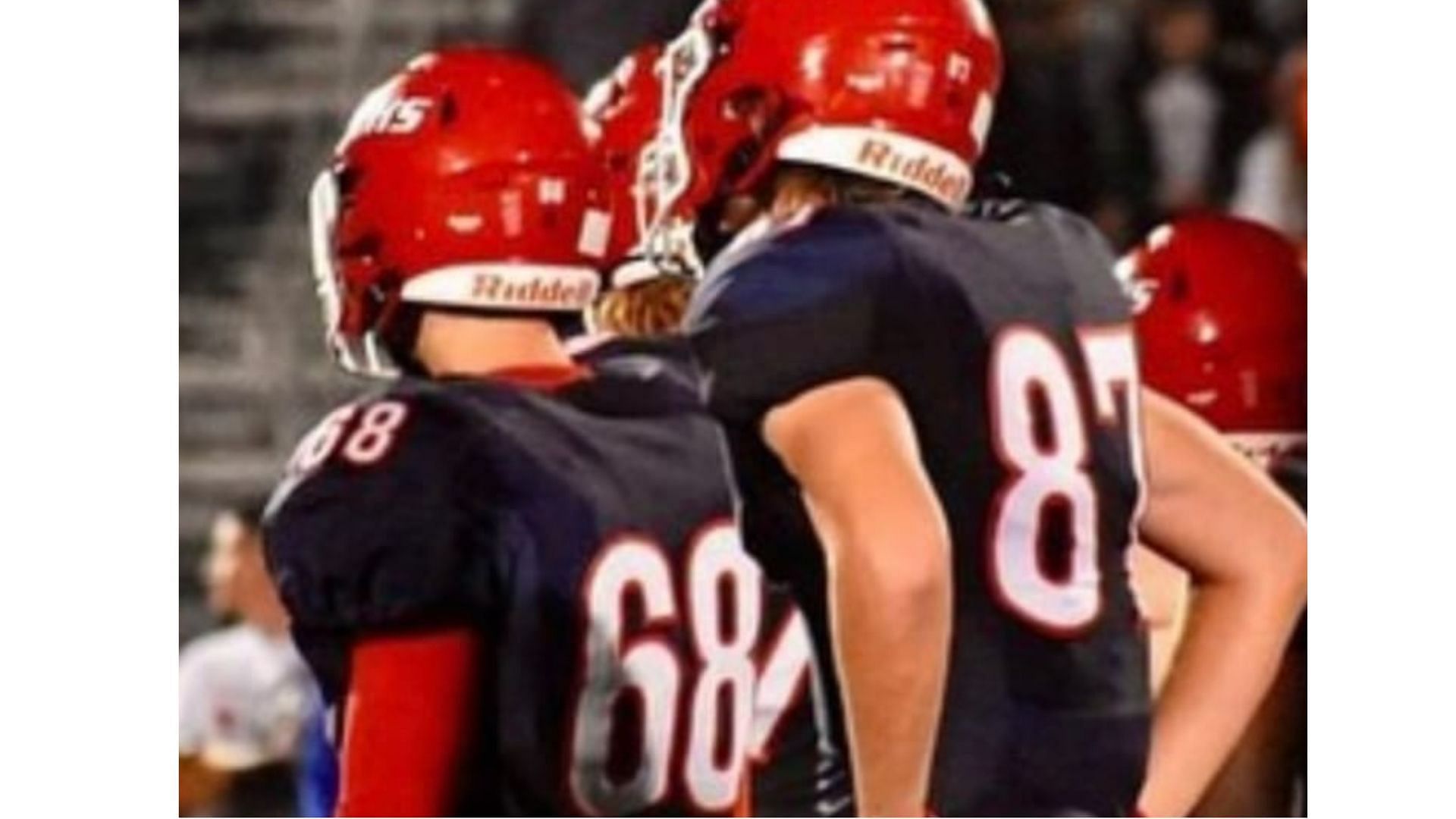 Tyler Zook and Tyreese Smith, who used to play football together (Image via Twitter @/AidenJohnson87)