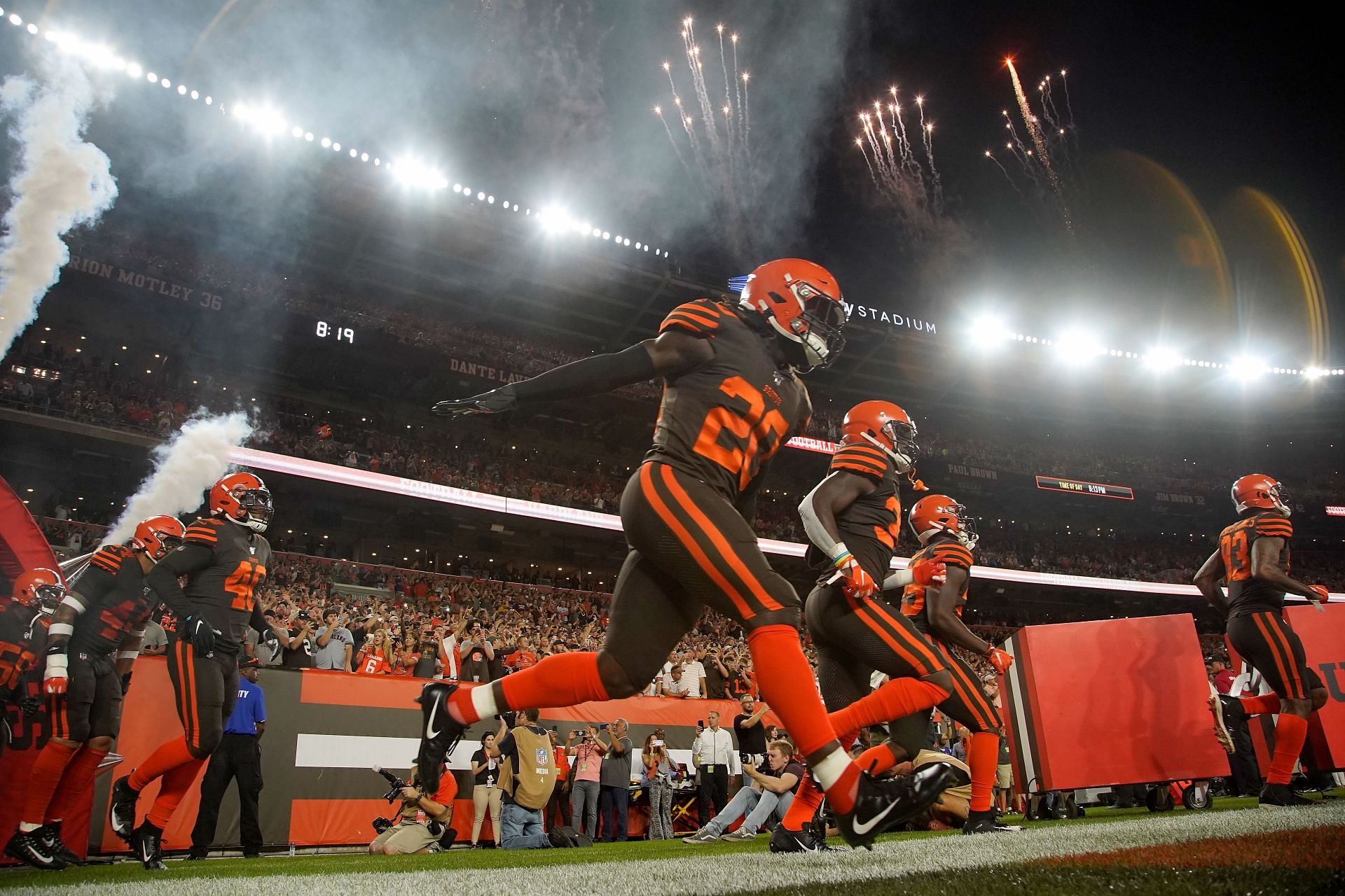 Los Angeles Rams v Cleveland Browns