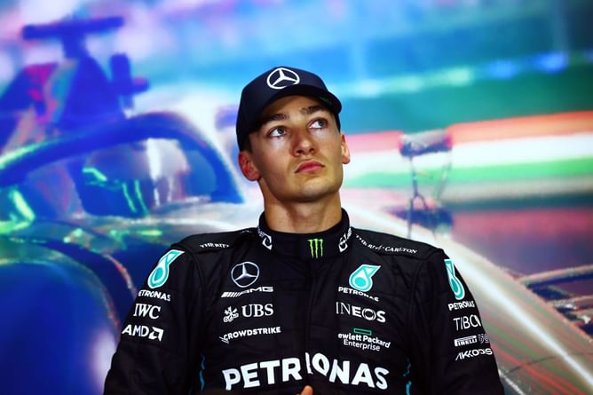 “They’re not going to make it easy”- George Russell wary of threat posed by cars behind him at 2022 F1 Hungarian GP start