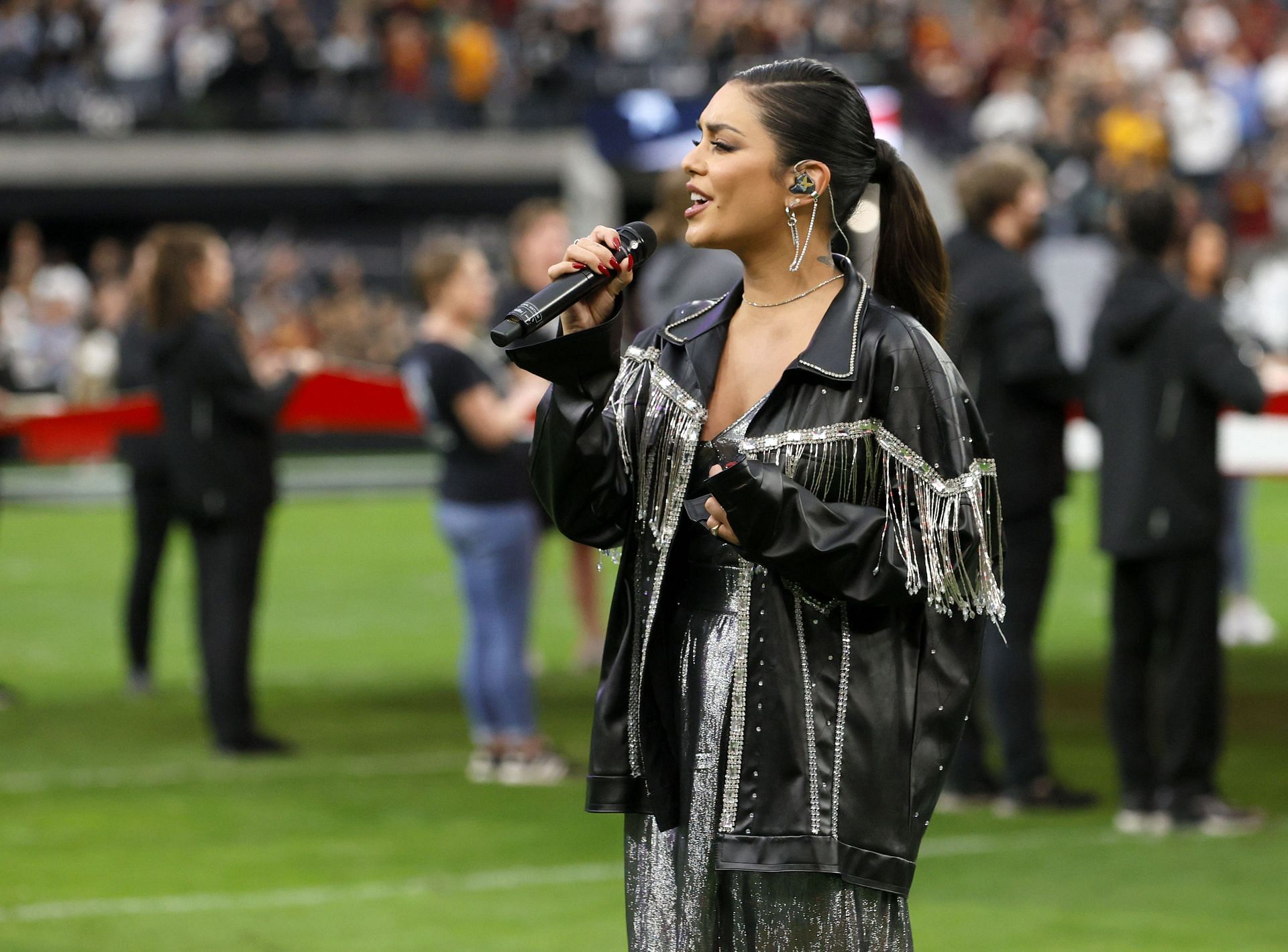 Hudgens at Washington Football Team v Las Vegas Raiders