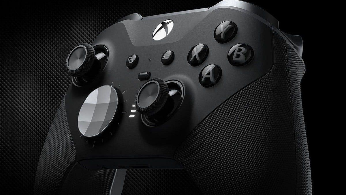 7 best controllers to buy for Call of Duty