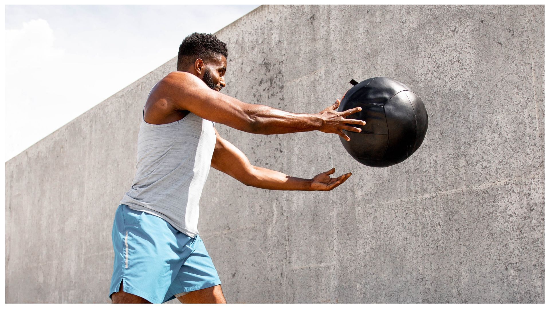 Best and effective strength training exercises with medicine ball (Image via Unsplash/Austin Wilcox)