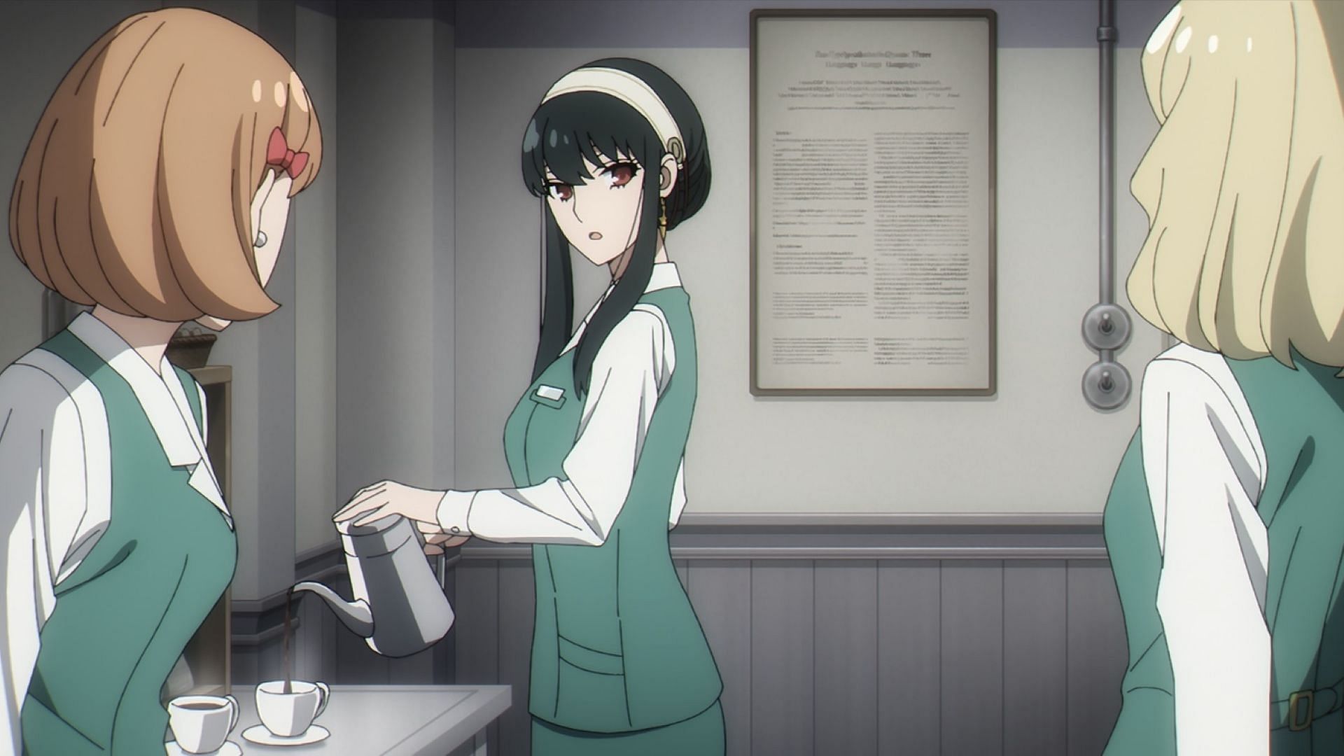 Yor does not seem to enjoy her job (Image via Tatsuya Endo/Shueisha, Spy X Family)