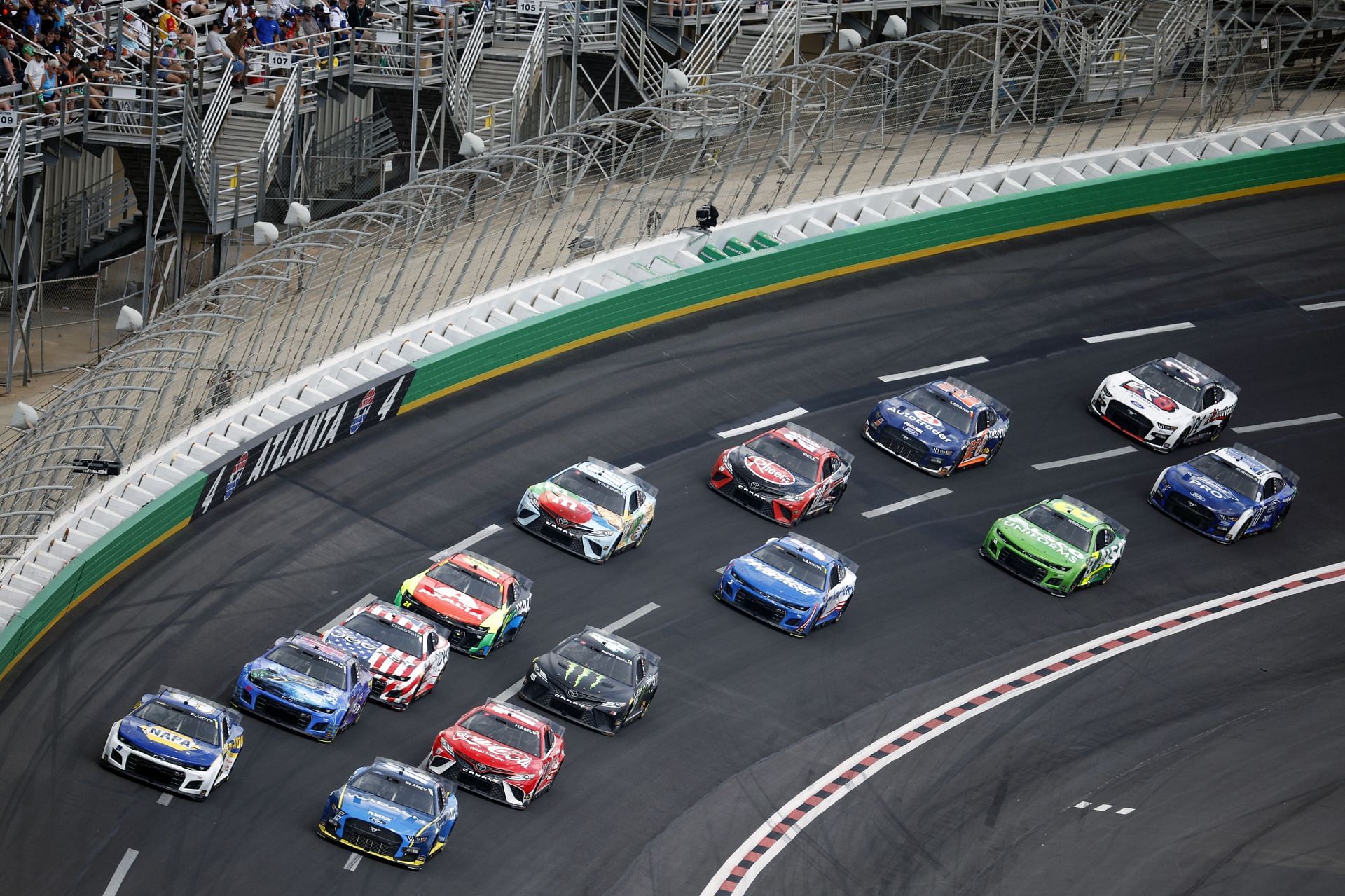 Chase Elliott and Ryan Blaney during the NASCAR Cup Series Quaker State 400 at Atlanta Motor Speedway (Photo by Jared C. Tilton/Getty Images)